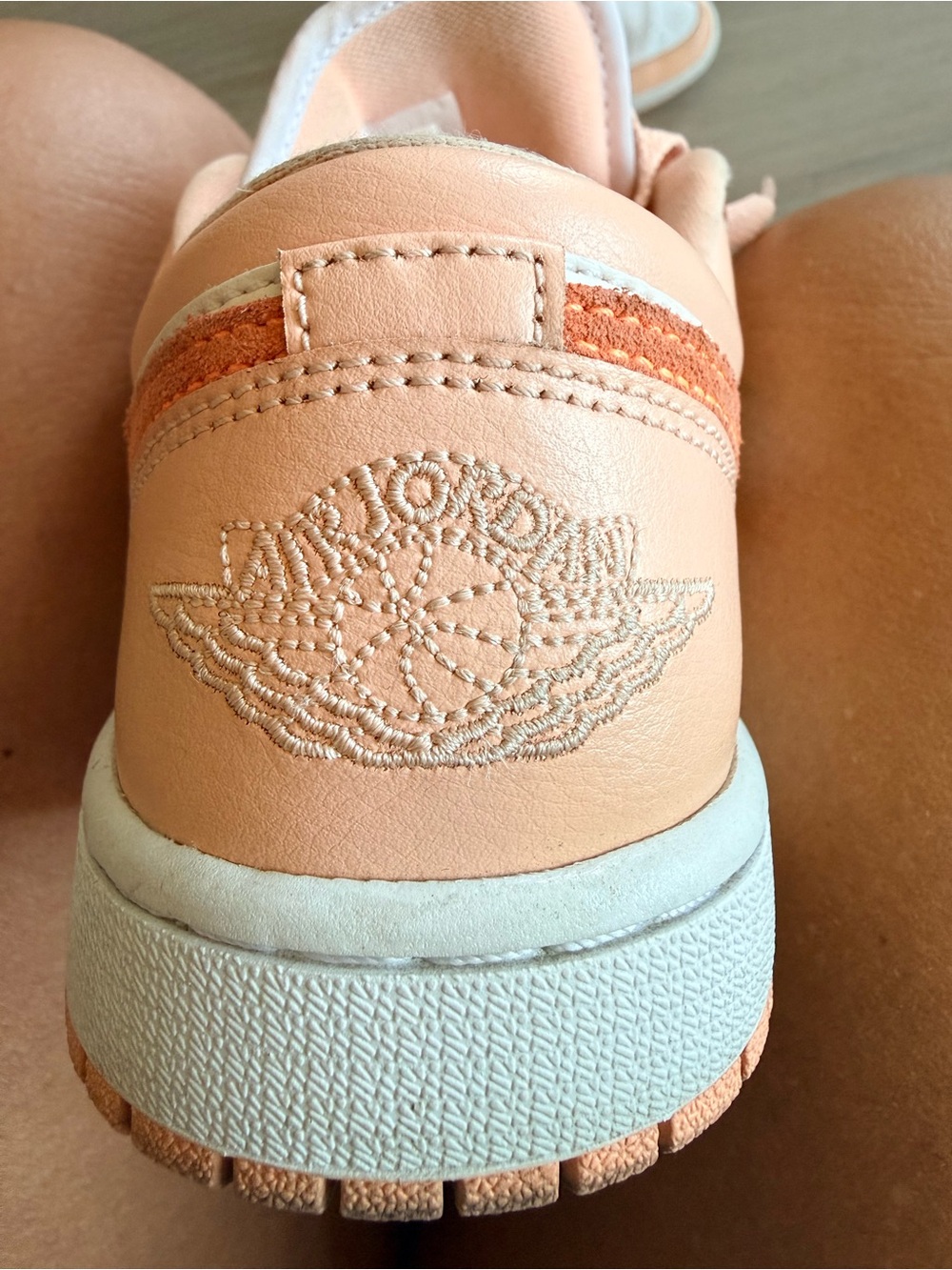 Jordan Peach and white Low-Top dunk SNKRS App drawing drop!